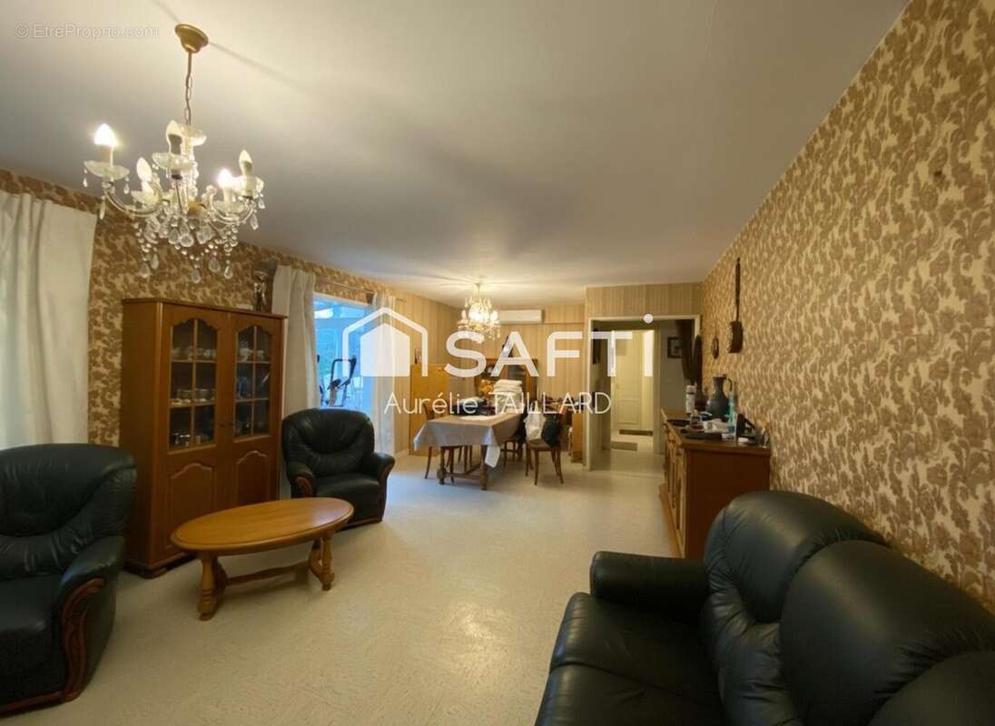 Maison 93 m² à Beaugency  - photo 6