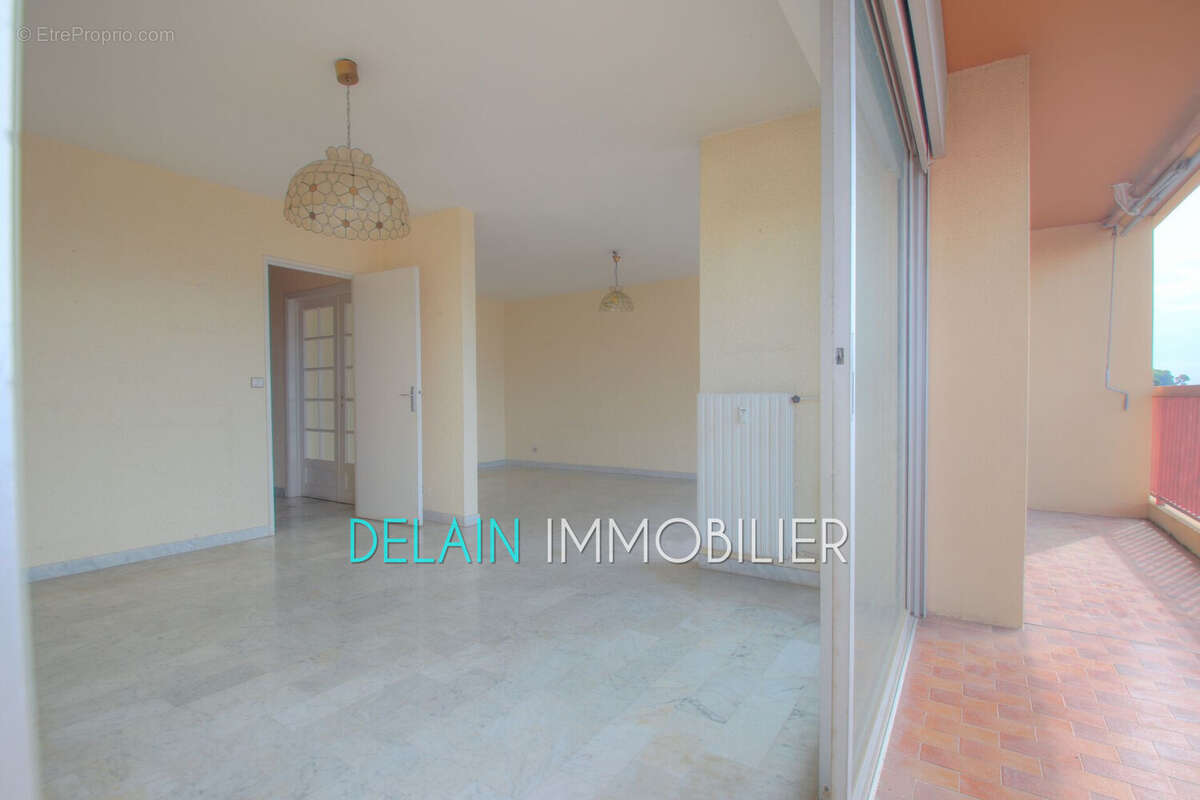 Appartement à CAGNES-SUR-MER