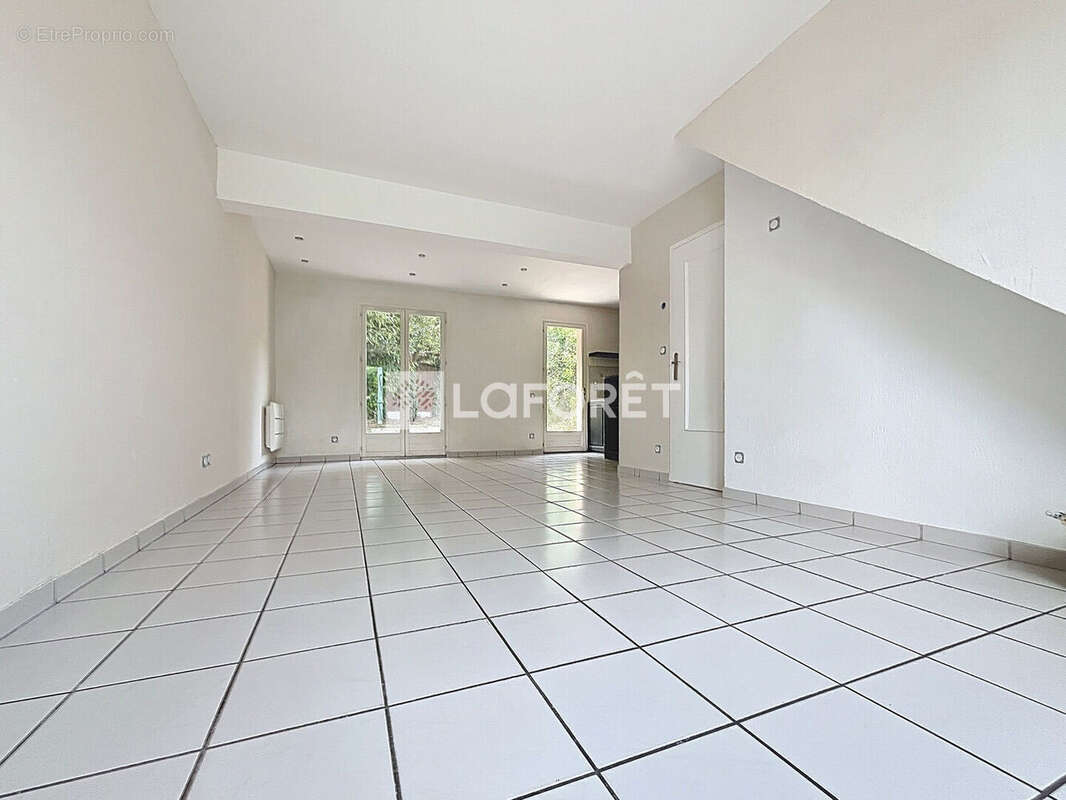 Maison à MONTFERMEIL