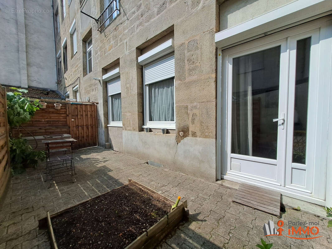 Appartement à SAINT-ETIENNE