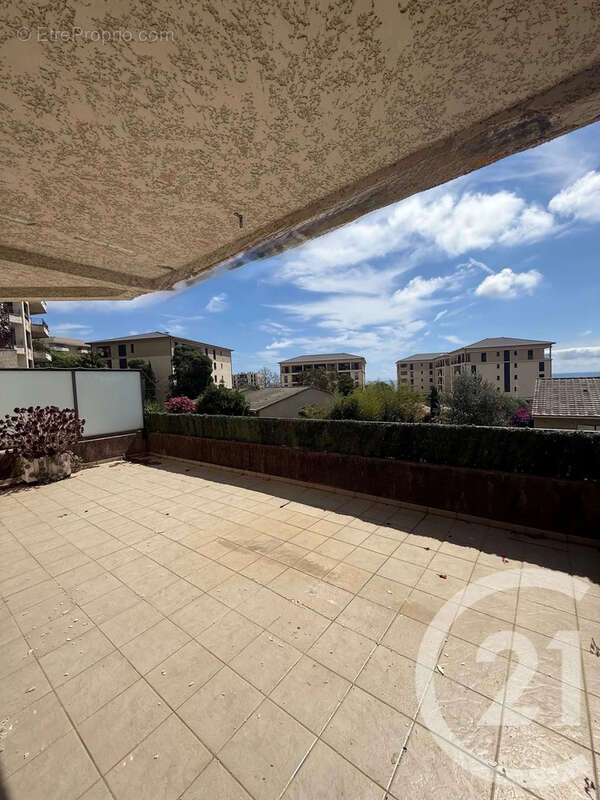 Appartement 50 m² à Bastia  - photo 7