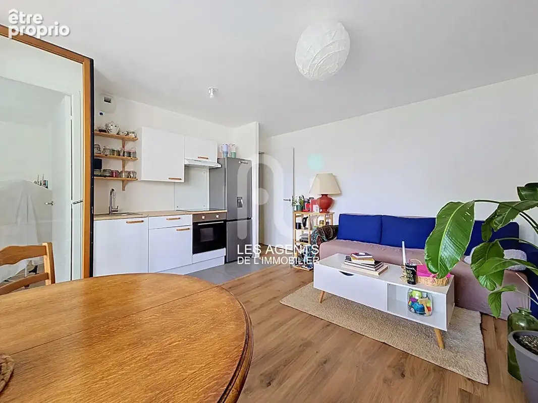 Appartement Gennevilliers 2 pièces 38.70 m² +7m² de terrasse - photo 3