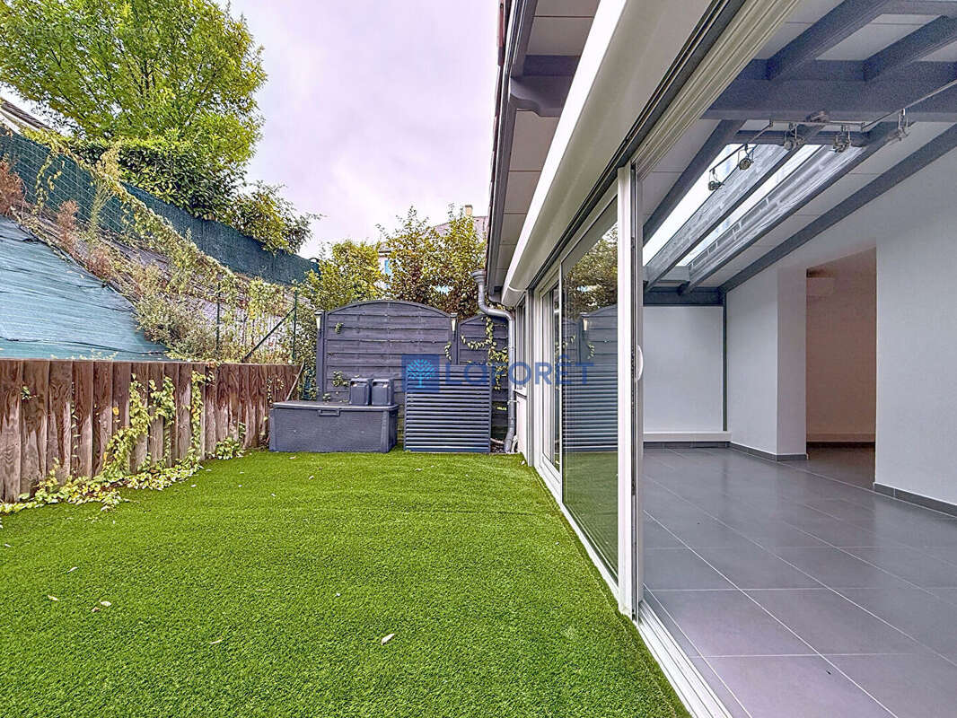 Maison à MAGNY-LE-HONGRE