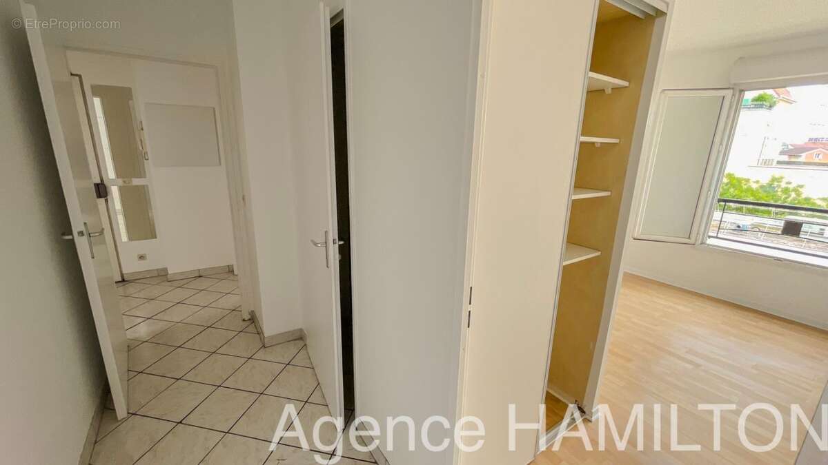 Appartement à GARCHES