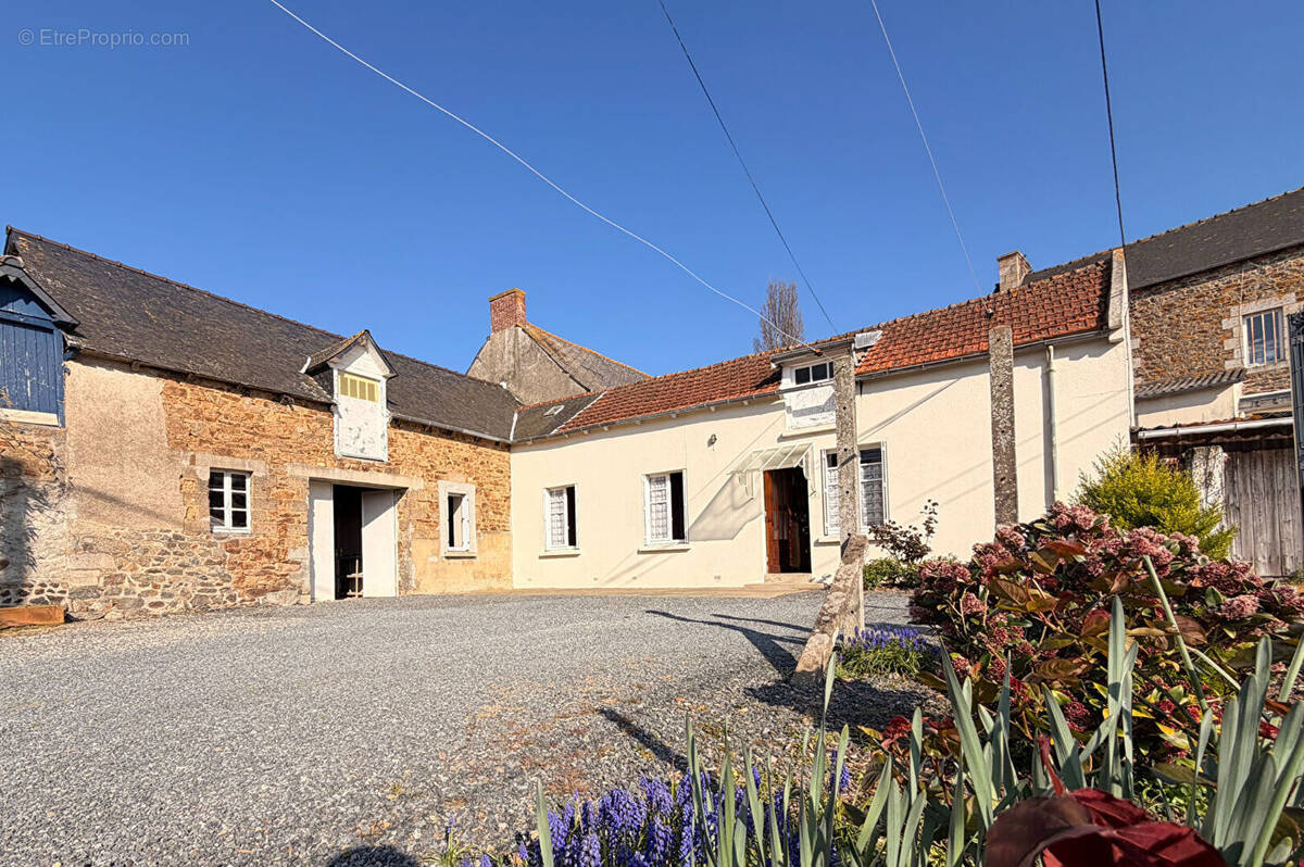 Maison à COETMIEUX