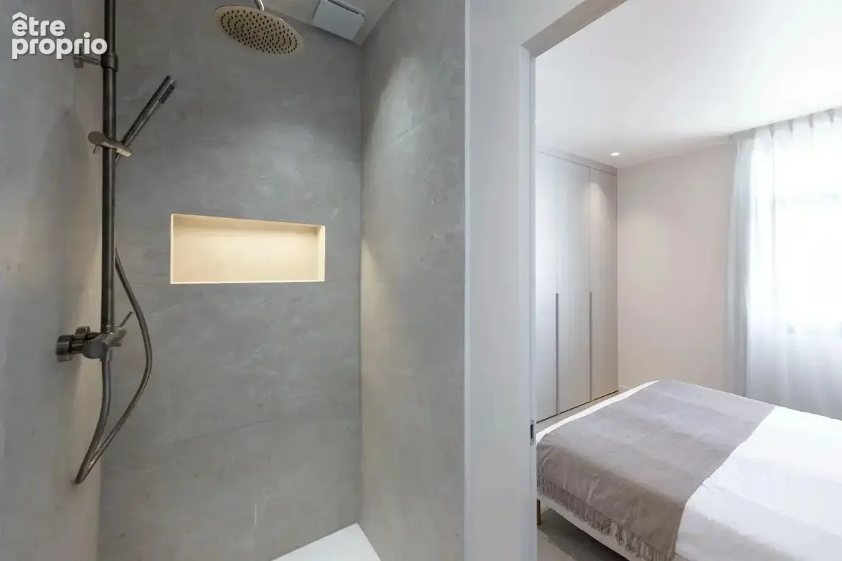 Vente Nice Victor Hugo - Trois Pièces Rénovation Haut de Gamme - Etage élevé - Balcon - photo 8