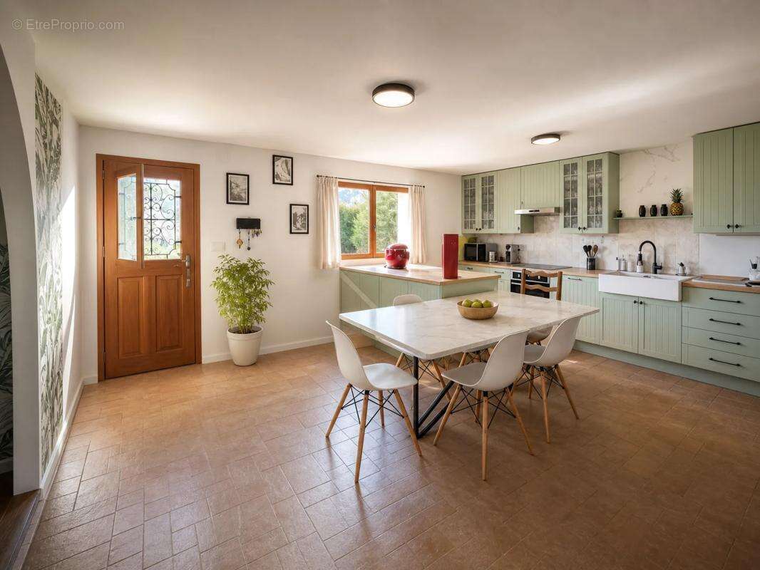 Maison de 5 pièces de 116 m² à Saint-Usuge - photo 3