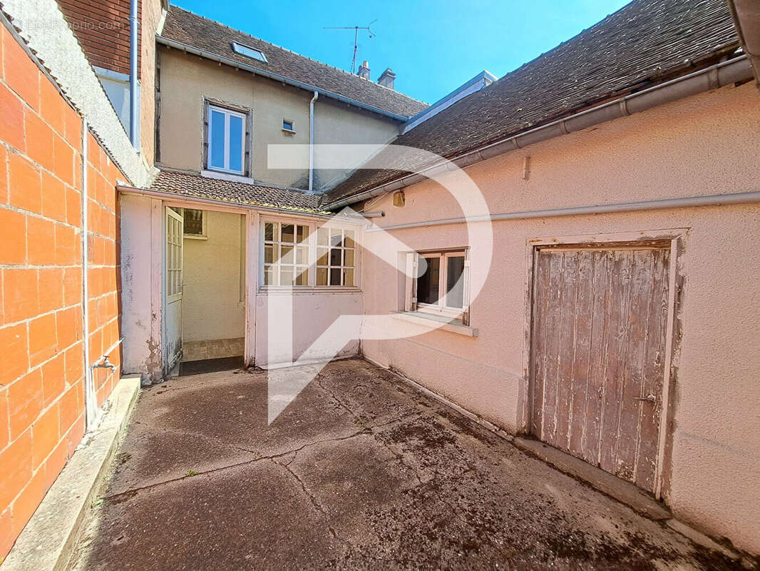 Maison à BEAUVAIS