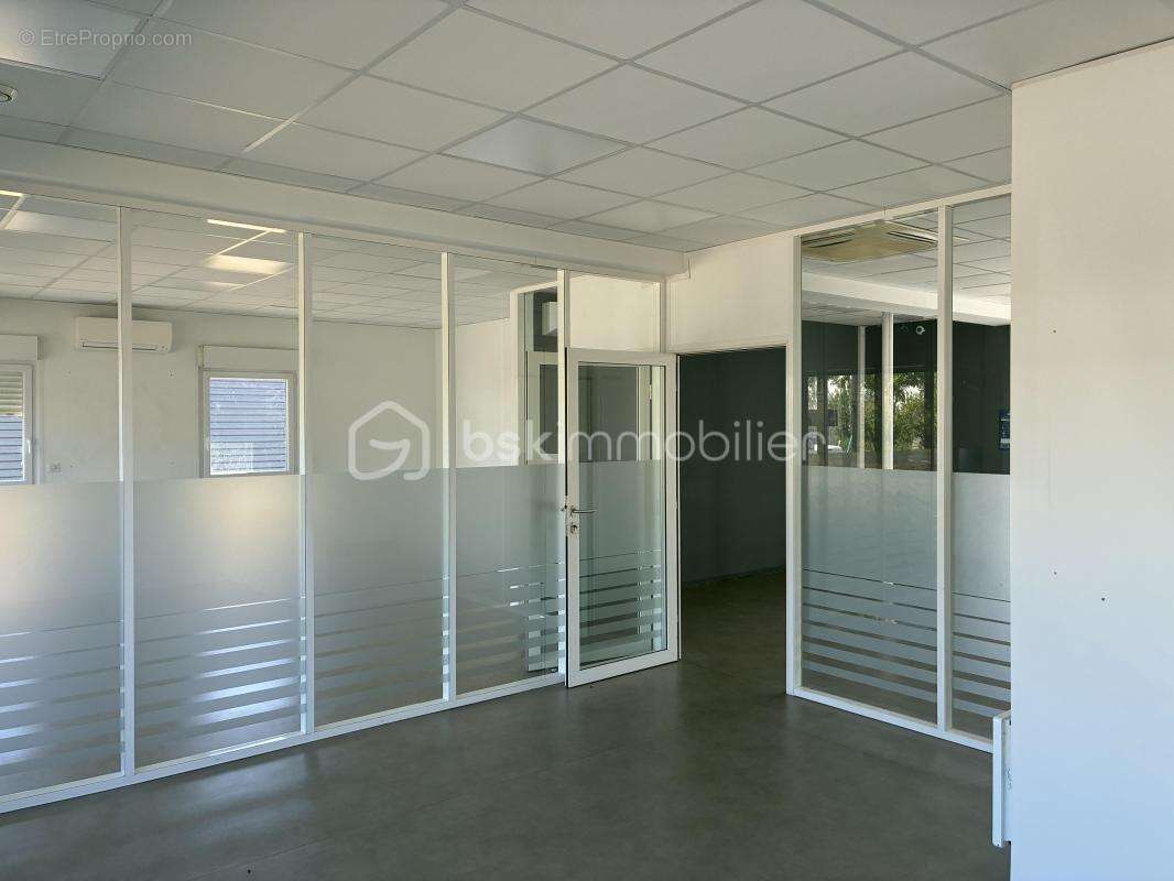 Local commercial/bureaux - photo 3