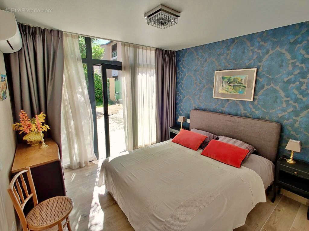 Maison à VAISON-LA-ROMAINE