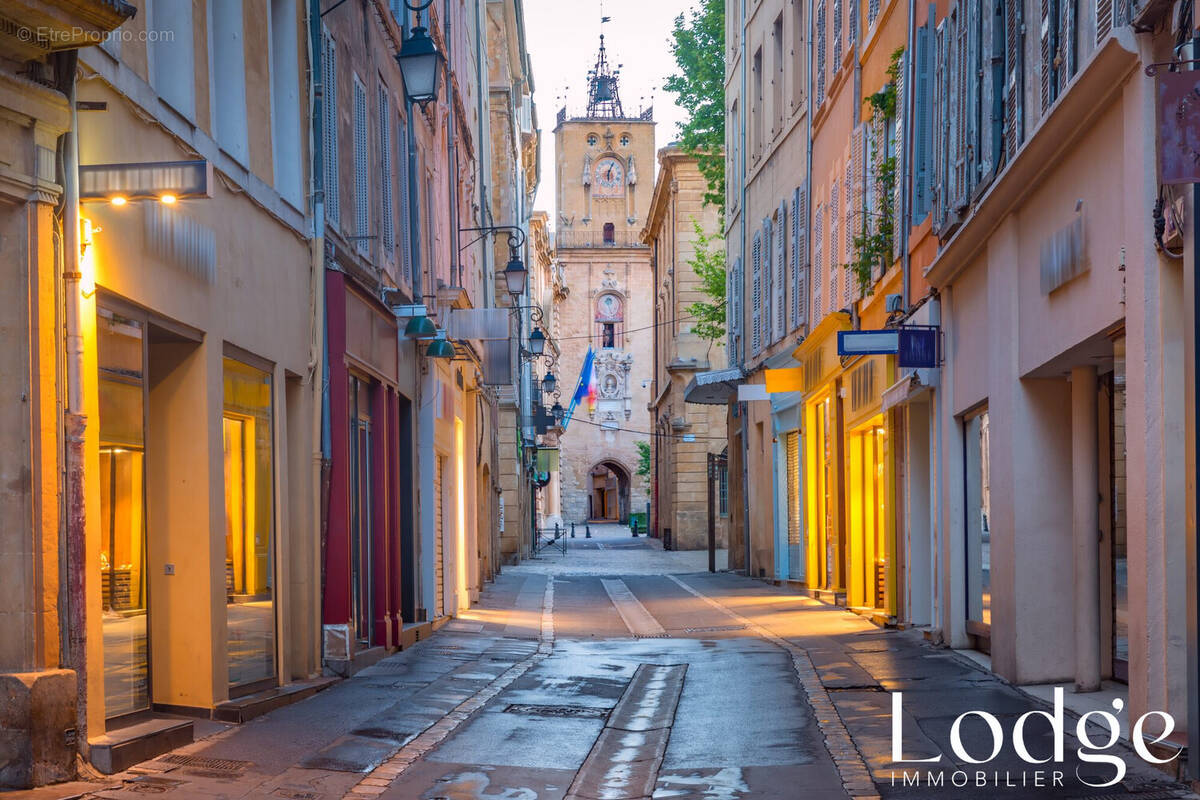 Autre à AIX-EN-PROVENCE