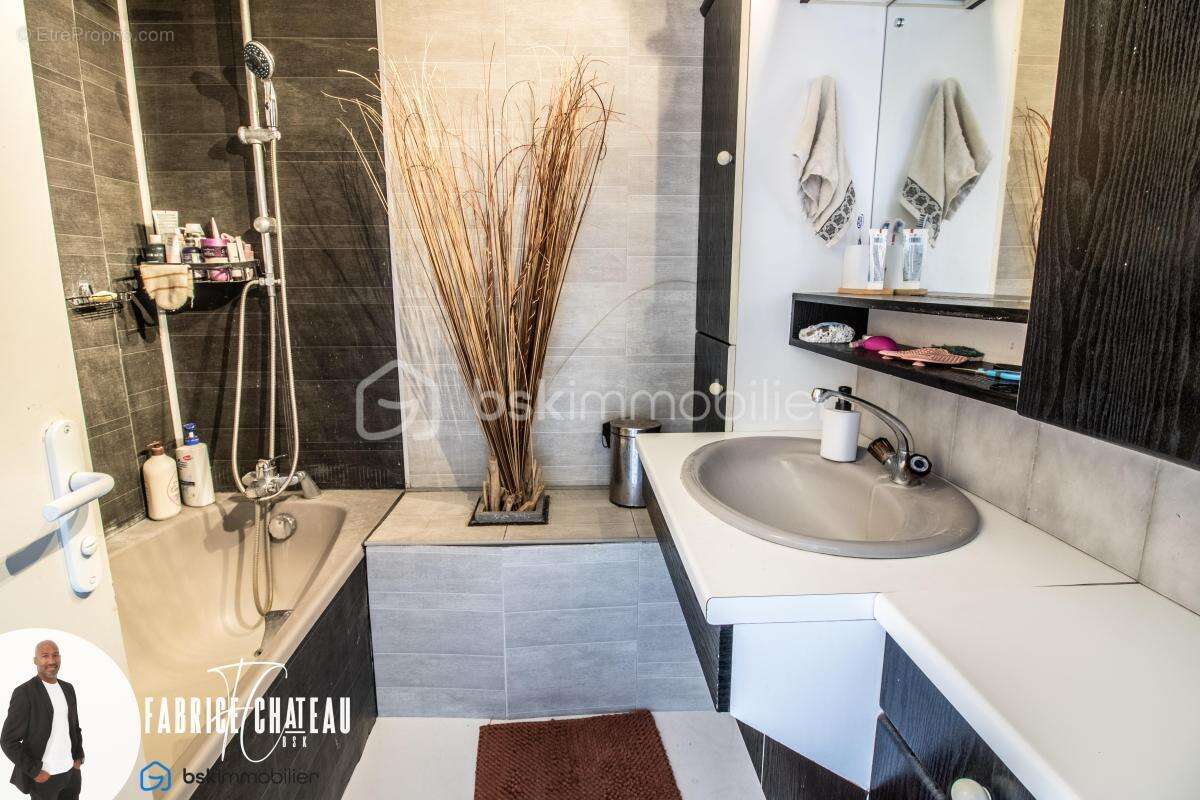 À vendre – Appartement 2 pièces de 50 m² à Montigny-lès-Cormeilles - photo 4