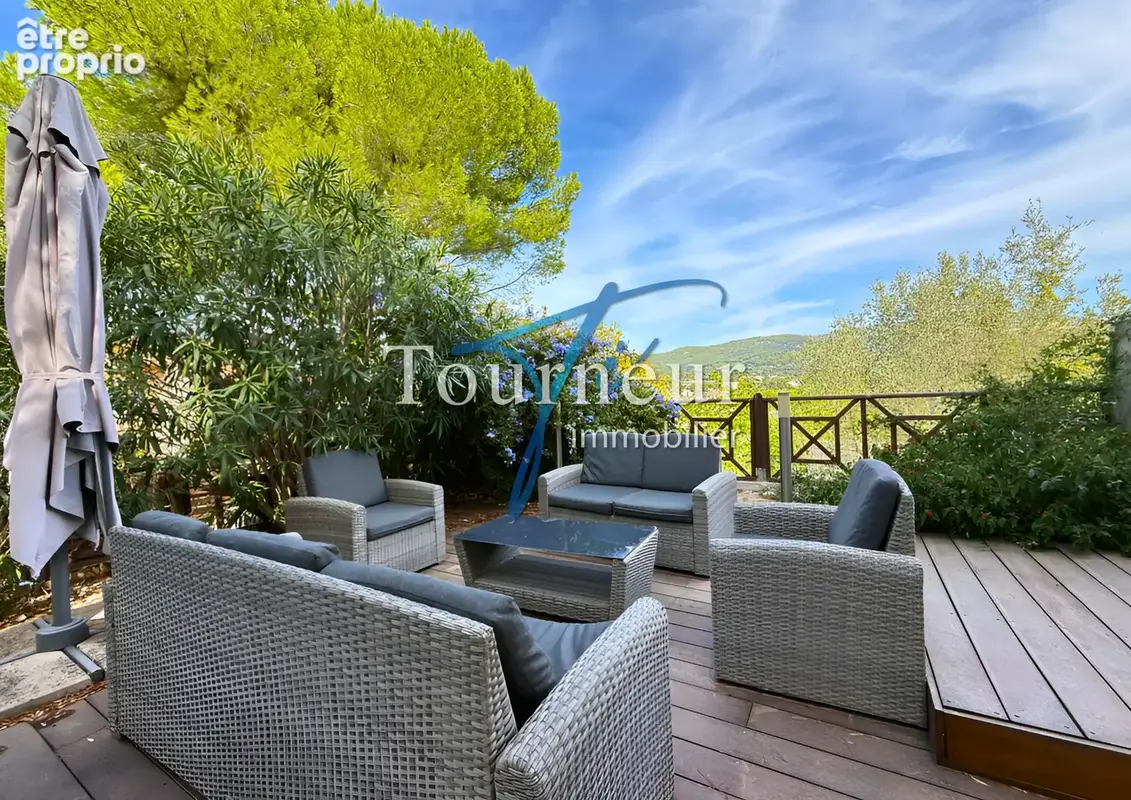 Sanary les picotieres villa vue degagee de 90m2 sur 570m2 terrain paysager avec piscine - photo 7