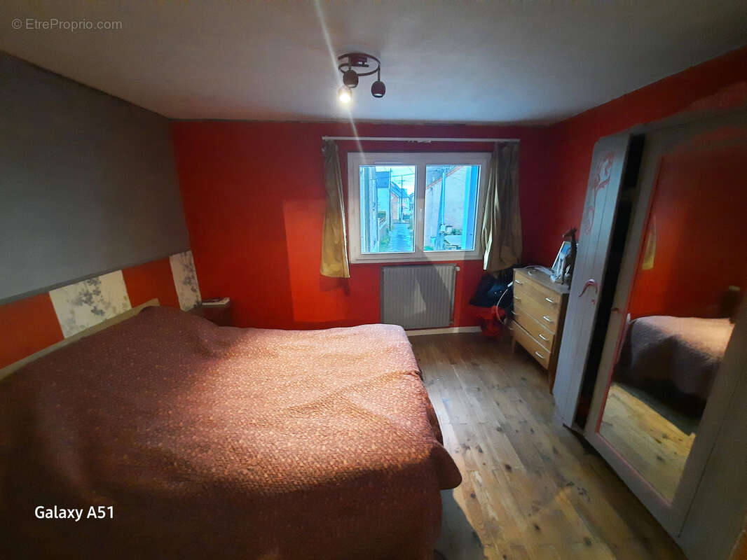 Maison à QUINCY-VOISINS