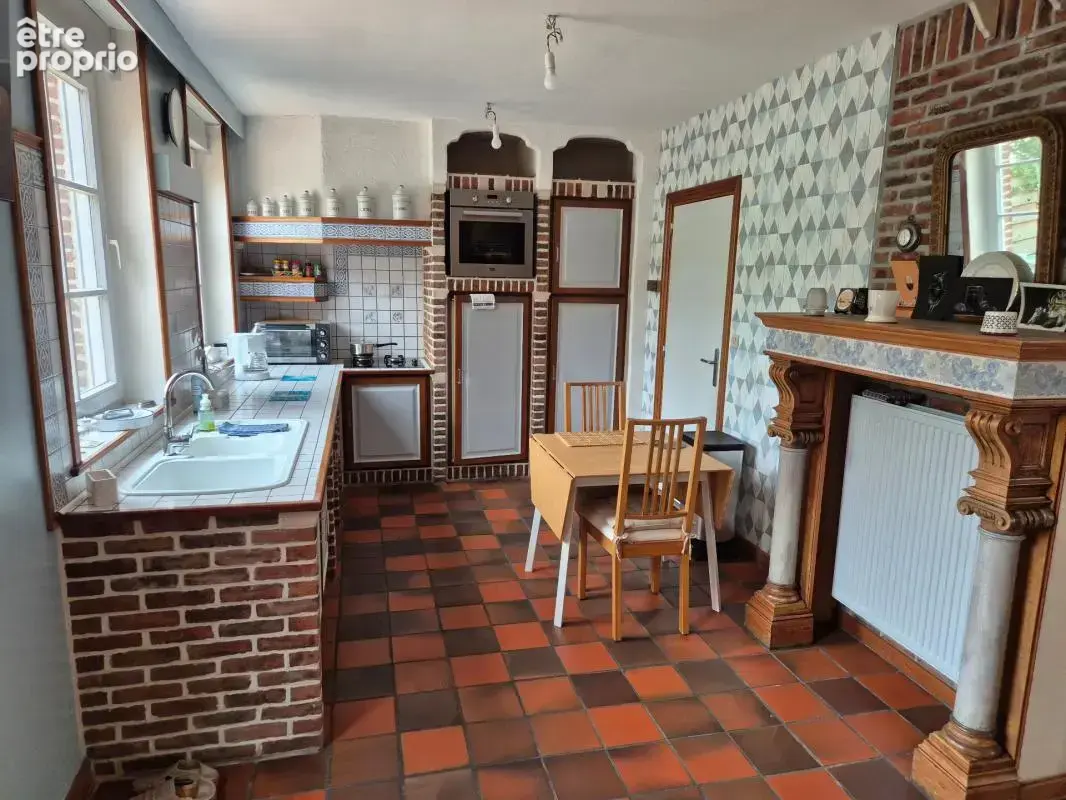 Maison semi mitoyenne avec jardin et garage en centre ville - photo 5