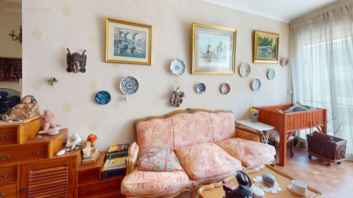 Appartement à MARSEILLE-8E