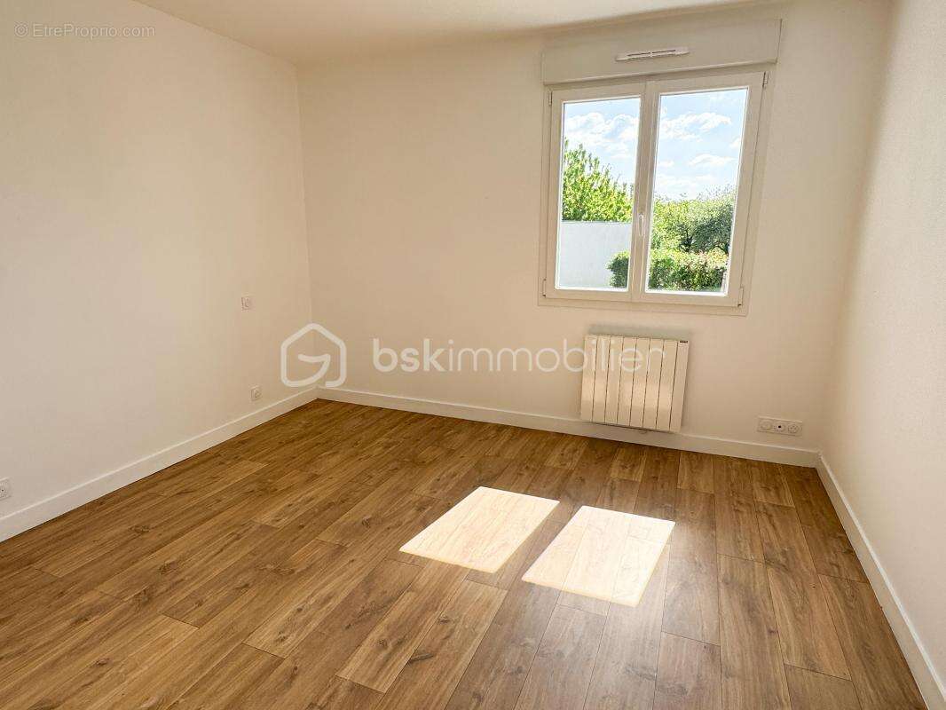 Maison à PORT-BRILLET