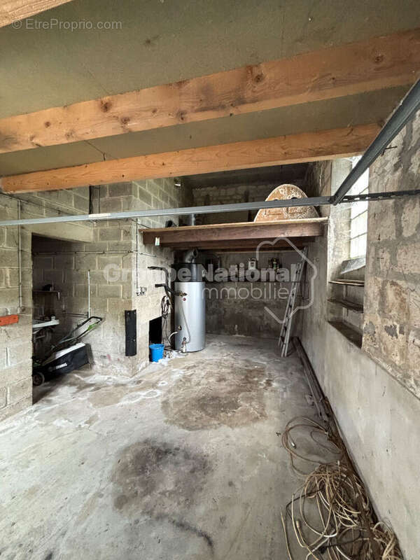 Maison à VIC-SUR-AISNE