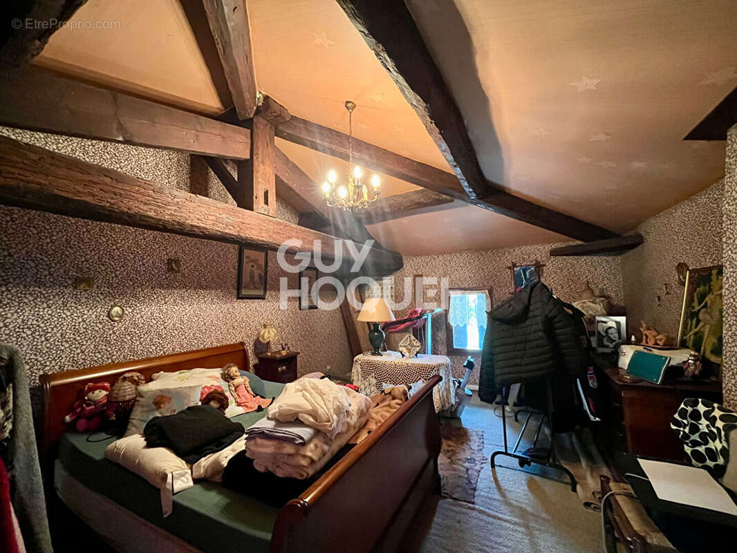 Maison à CHASSE-SUR-RHONE