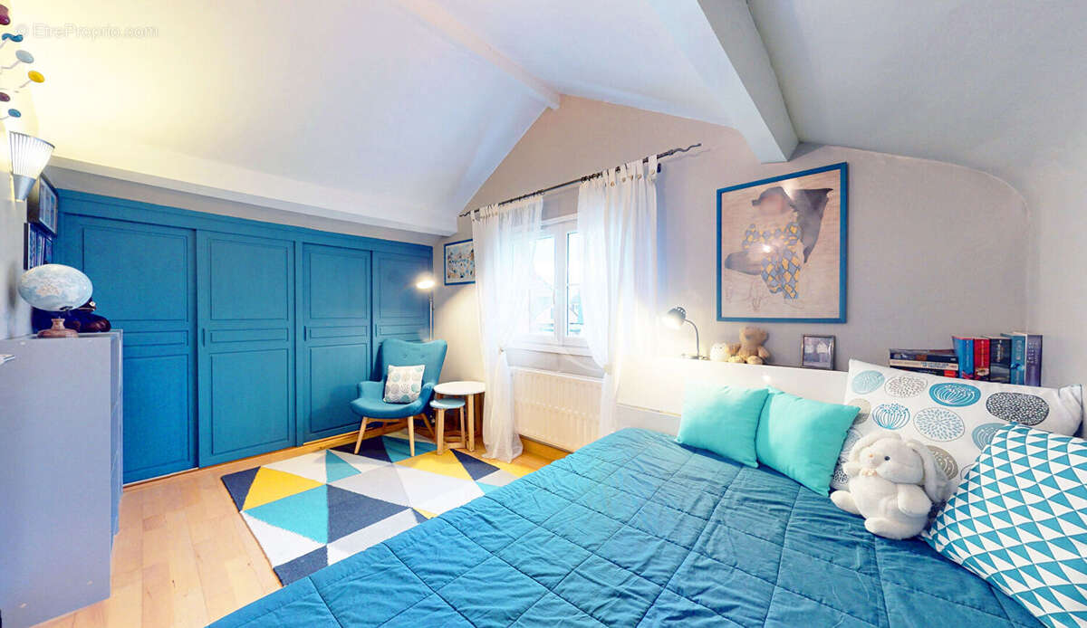 Maison à ROISSY-EN-BRIE