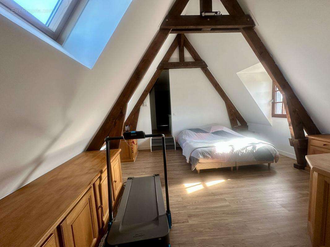 Maison à PONT-L&#039;EVEQUE