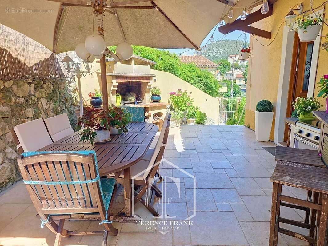Appartement à ASPREMONT