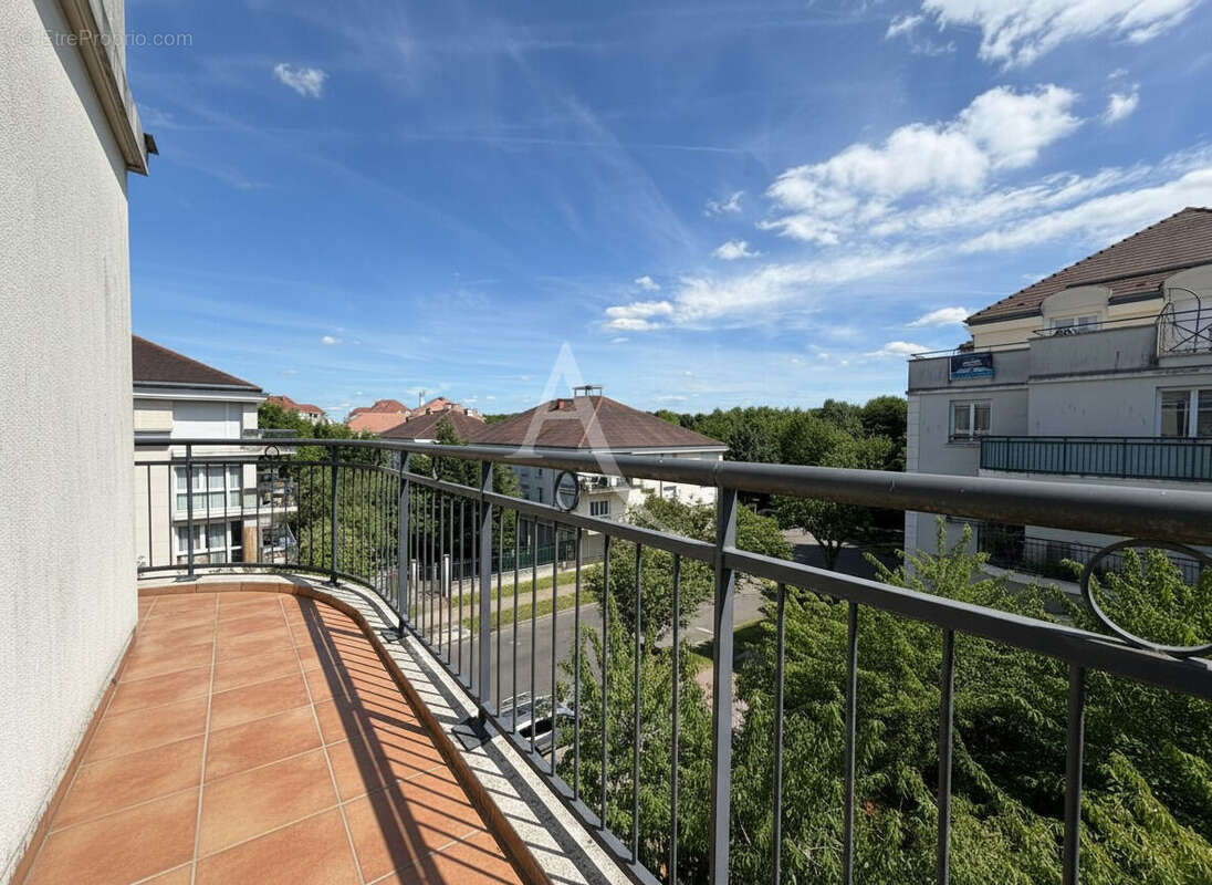 Appartement à BUSSY-SAINT-GEORGES