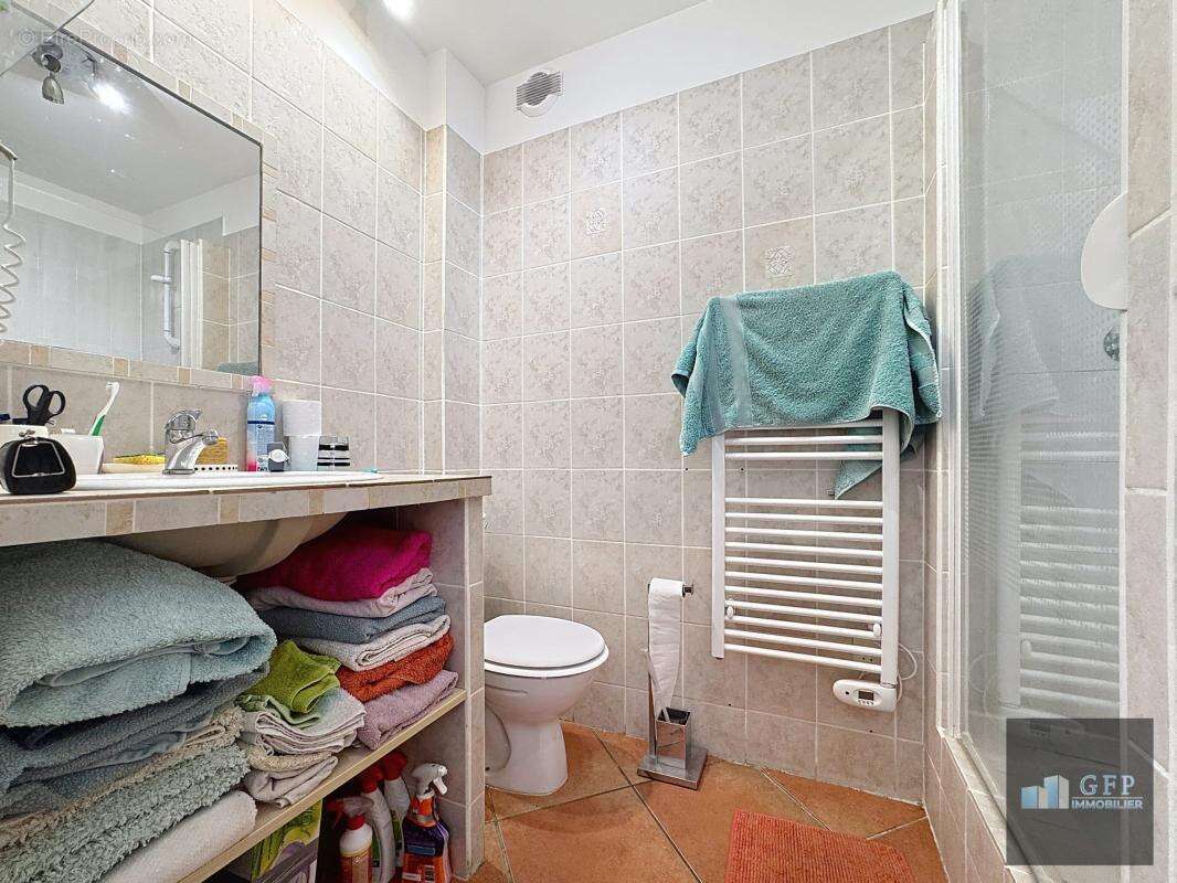 Maison à LA LONDE-LES-MAURES