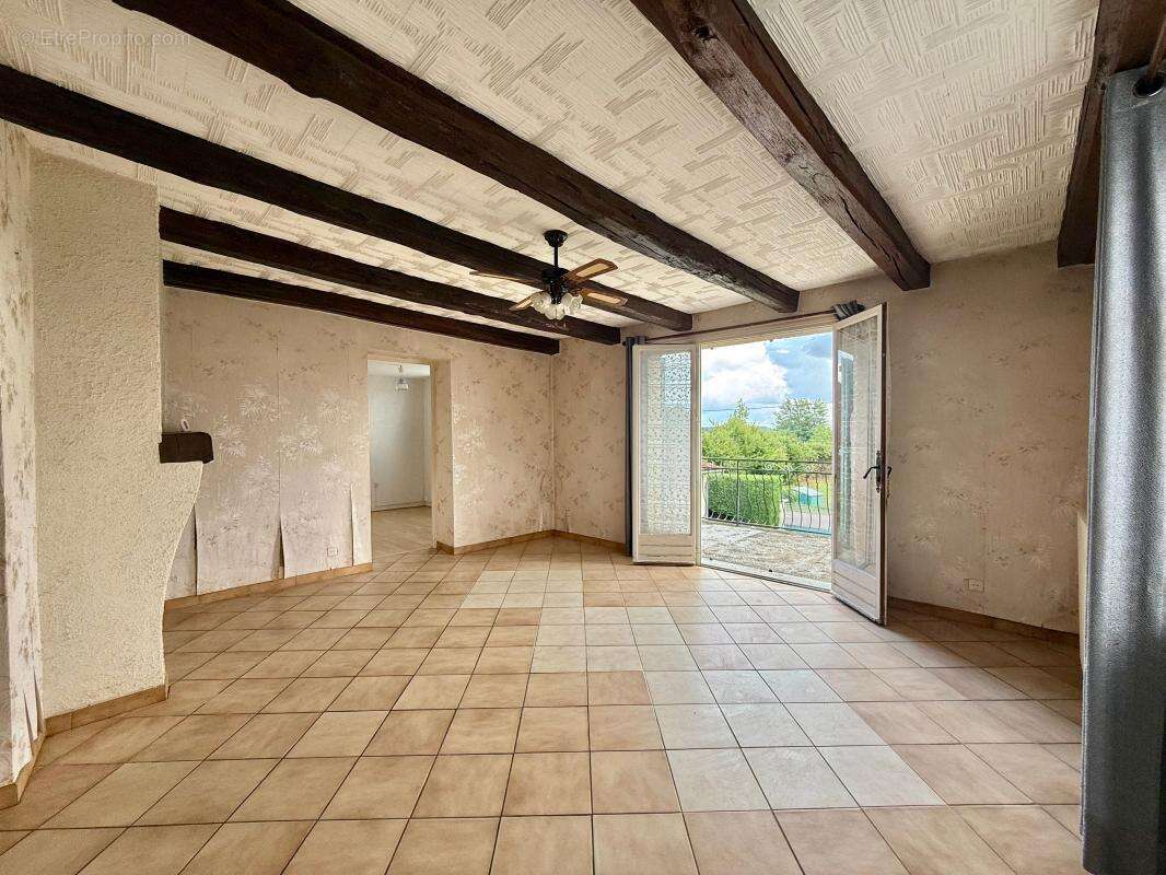 Maison à AUVILLARS-SUR-SAONE