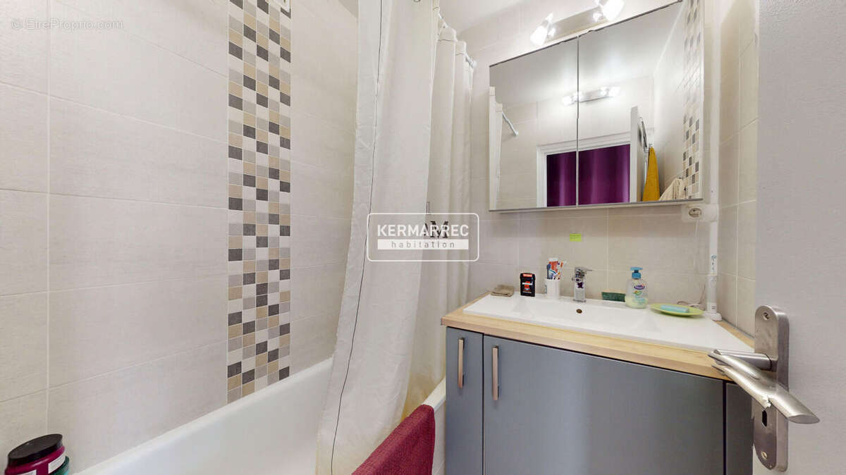 Appartement à REZE