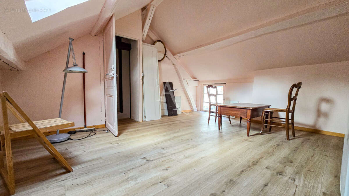 Maison à MARINES