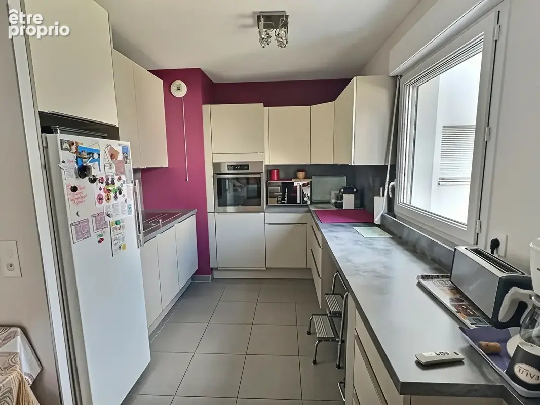 F4 de 84m² au pied du T9 à 300m de Paris - photo 3
