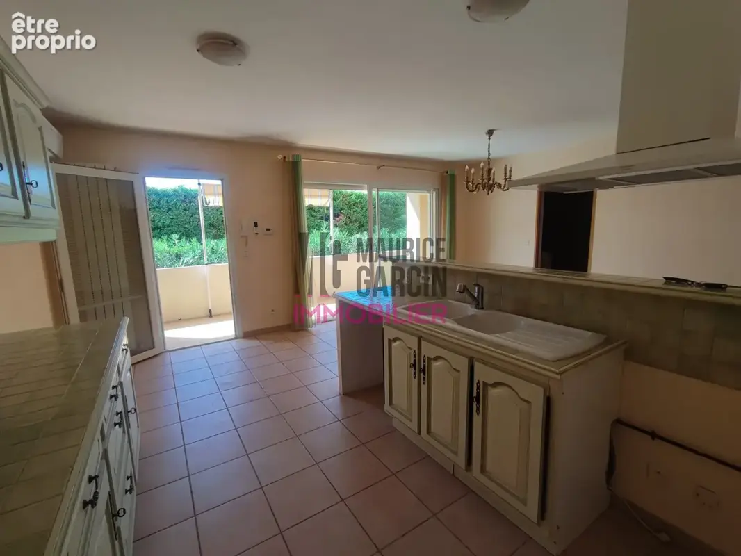 Appartement 81 m² à Pernes-Les-Fontaines  - photo 1