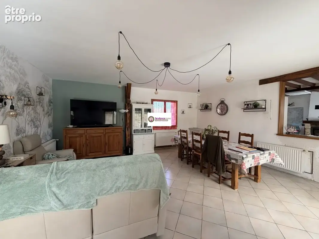 Maison 4 pièces 137 m² à vendre à Villaines-La-Carelle (72600) - photo 8
