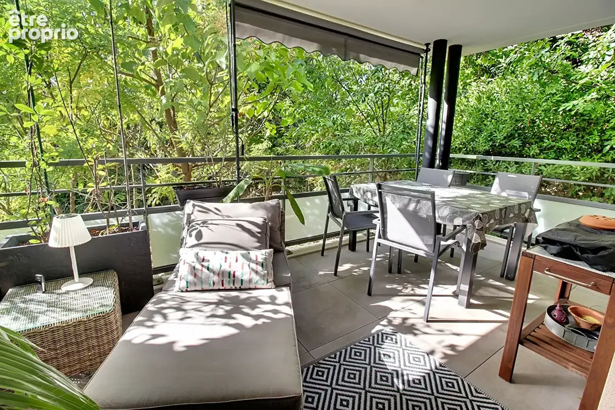 En exclusivité !! Appartement à LORGUES de type T3 de 67 m2 / 2 terrasses / piscine dans résidence sécurisée! - photo 1