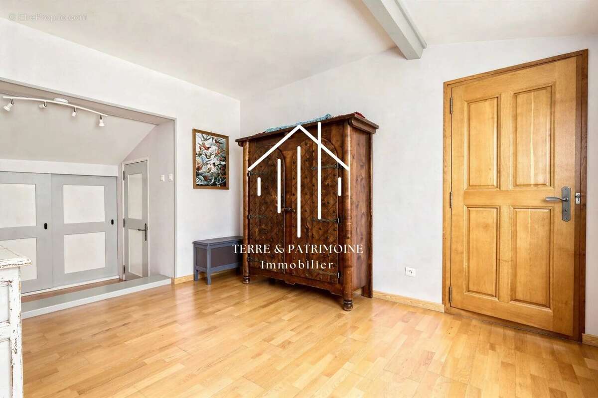 Maison à SALAVAS