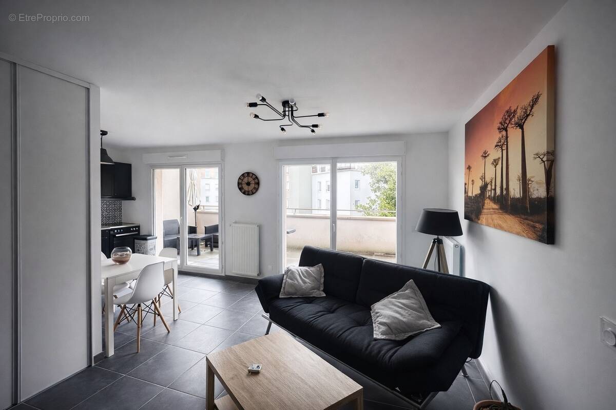 Appartement à BOURGOIN-JALLIEU