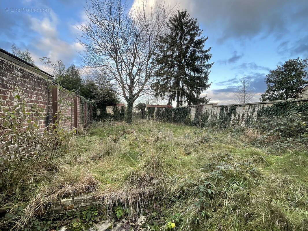 Maison à CIRES-LES-MELLO