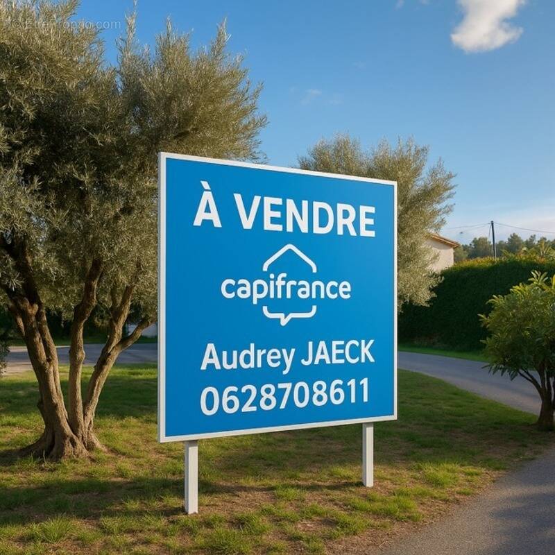 Terrain à LA BOUILLADISSE