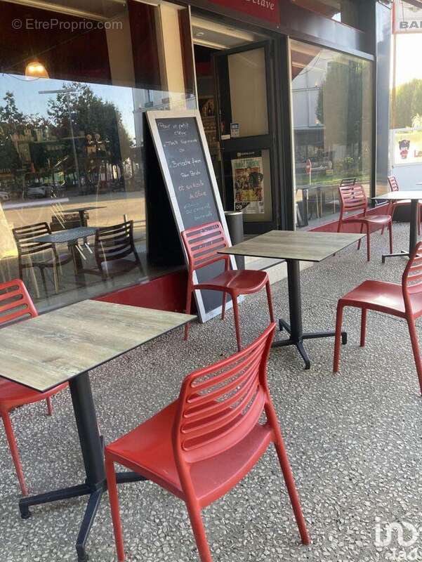 Photo 3 - Commerce à LA ROCHE-SUR-YON