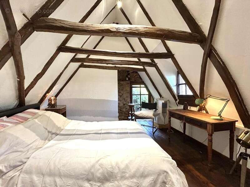 Maison à BEAULIEU-SUR-DORDOGNE