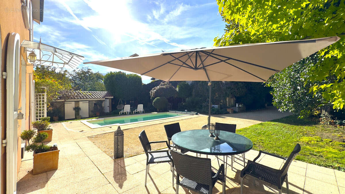 Maison à VARCES-ALLIERES-ET-RISSET