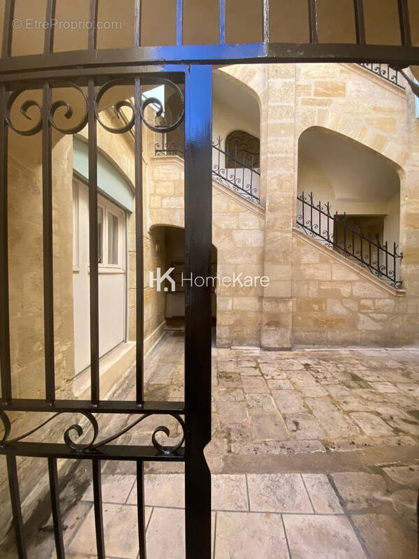 Appartement à BORDEAUX