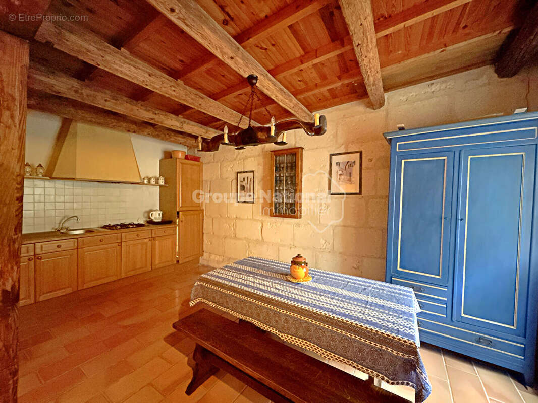 Maison à THEZIERS