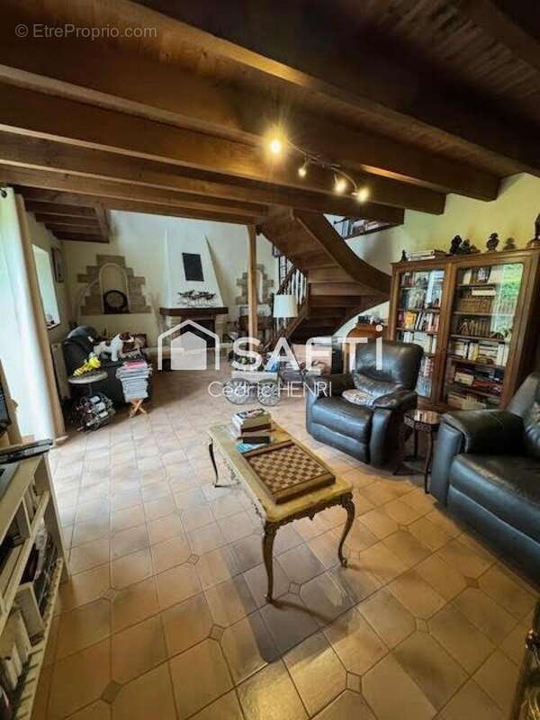 Photo 5 - Maison à CHATEAUNEUF-DU-FAOU