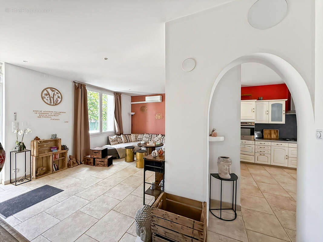 Maison 70m² à châteaurenard - photo 6