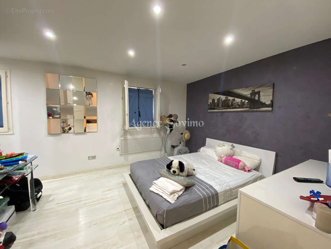 Maison à MOUGINS