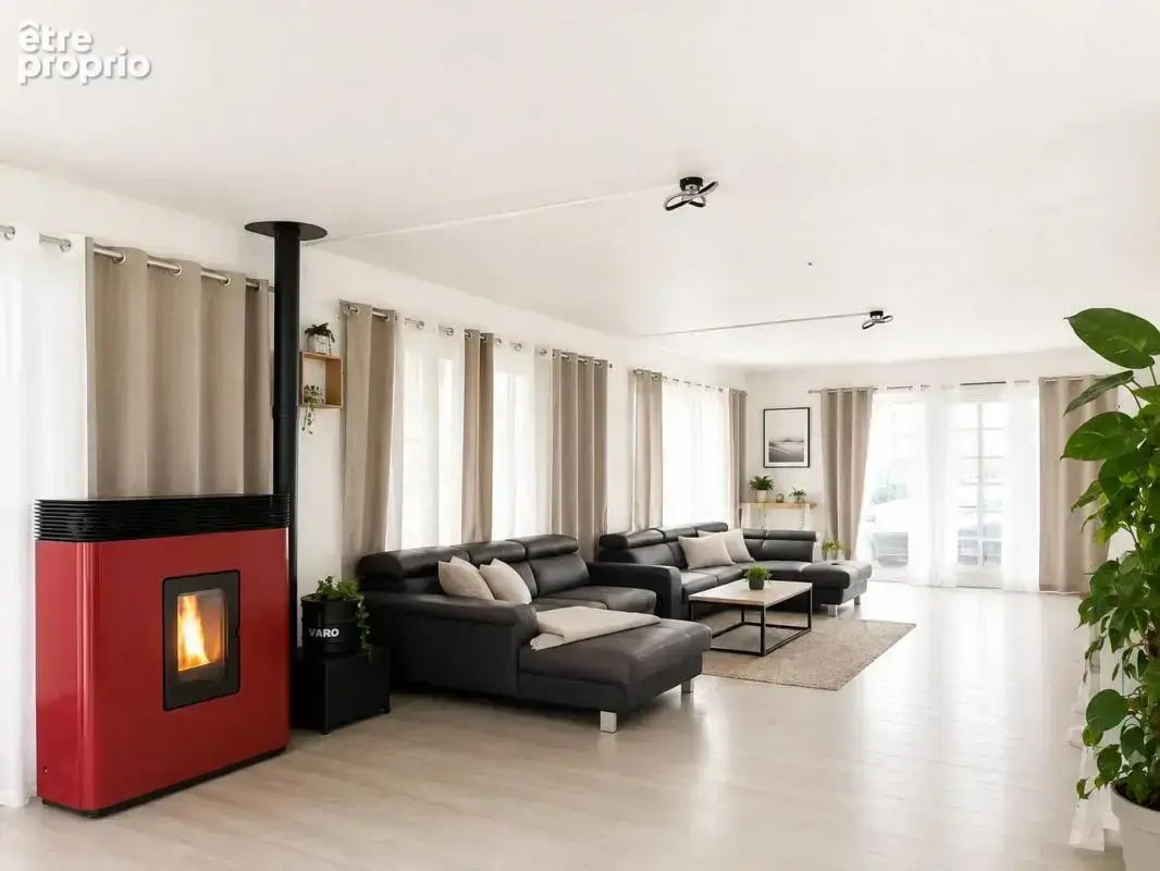Loft spacieux de 260 m² à Plouguenast-Langast - photo 5