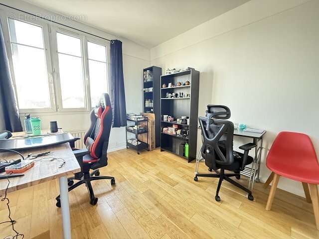 Appartement à MAISONS-ALFORT