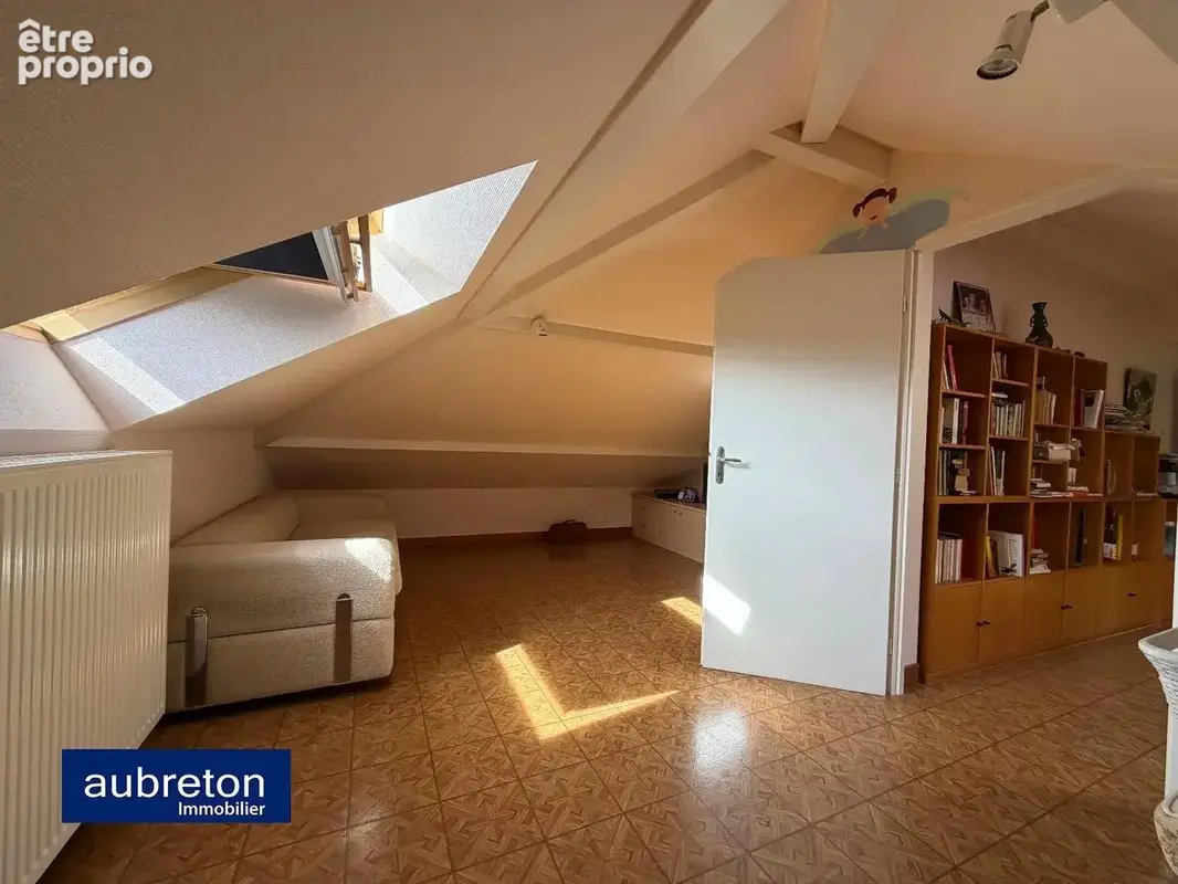 Maison 6 pièces 169 m² à vendre à Veyrier-Du-Lac (74290) - photo 16